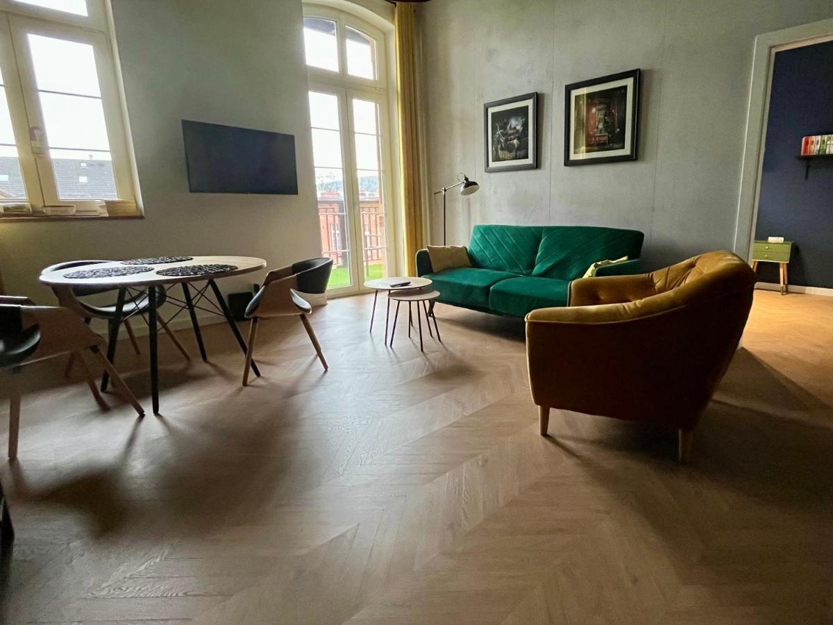 Apartamenty Lemon Pepper Jelenia Góra Exteriör bild